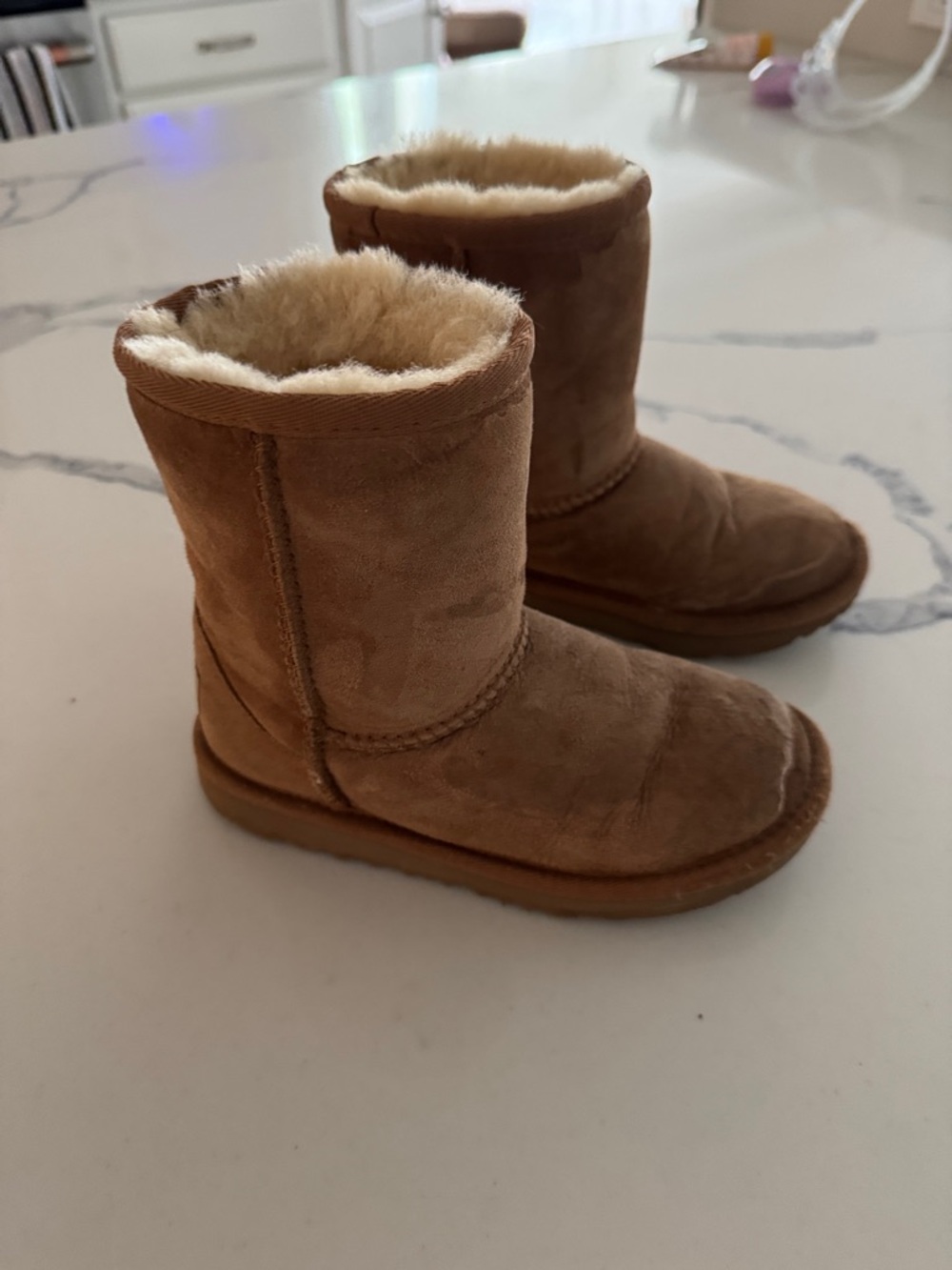 UGG Kids Chestnut Suede Shearling Short Boots
